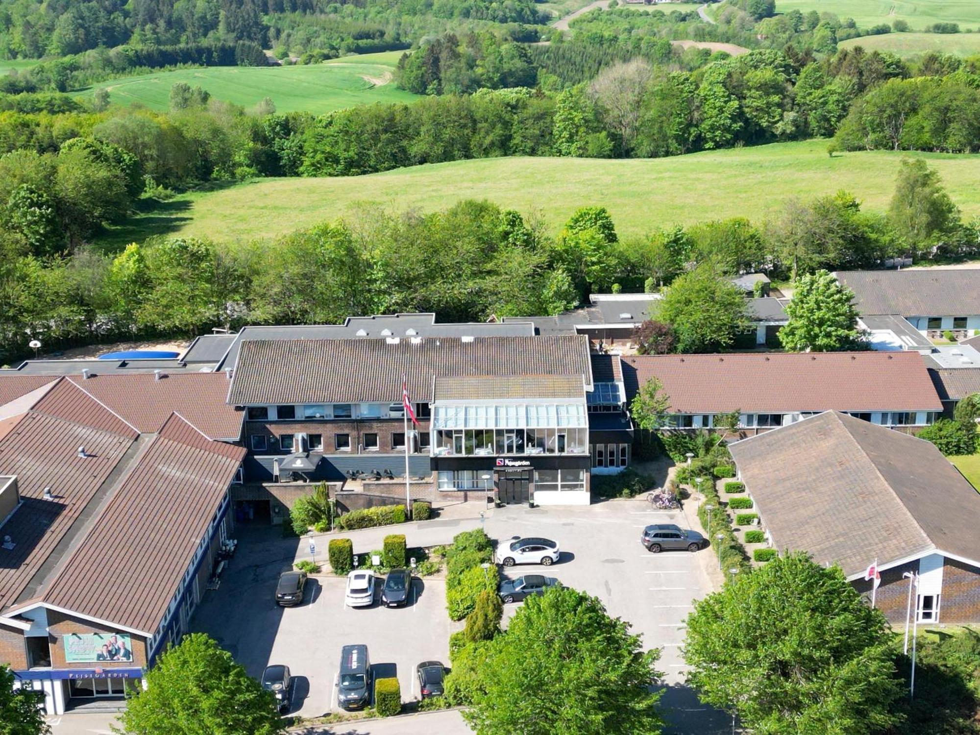 Hotel Pejsegaarden Braedstrup Exterior photo