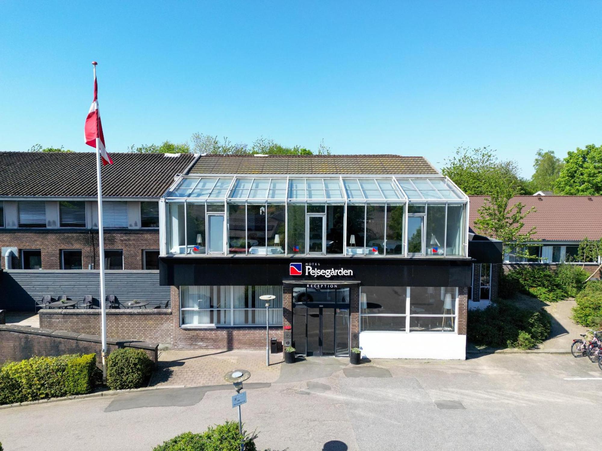 Hotel Pejsegaarden Braedstrup Exterior photo