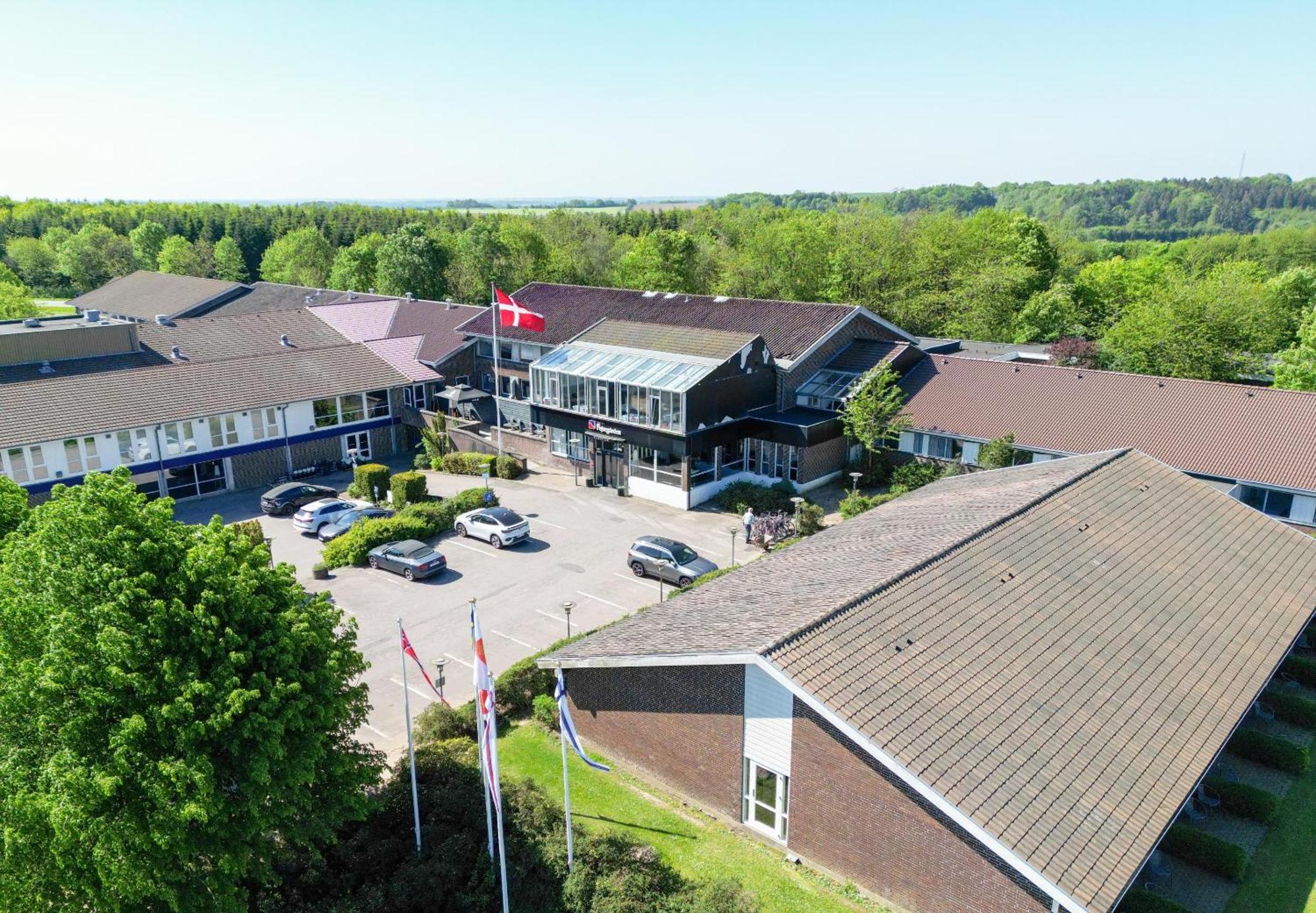 Hotel Pejsegaarden Braedstrup Exterior photo